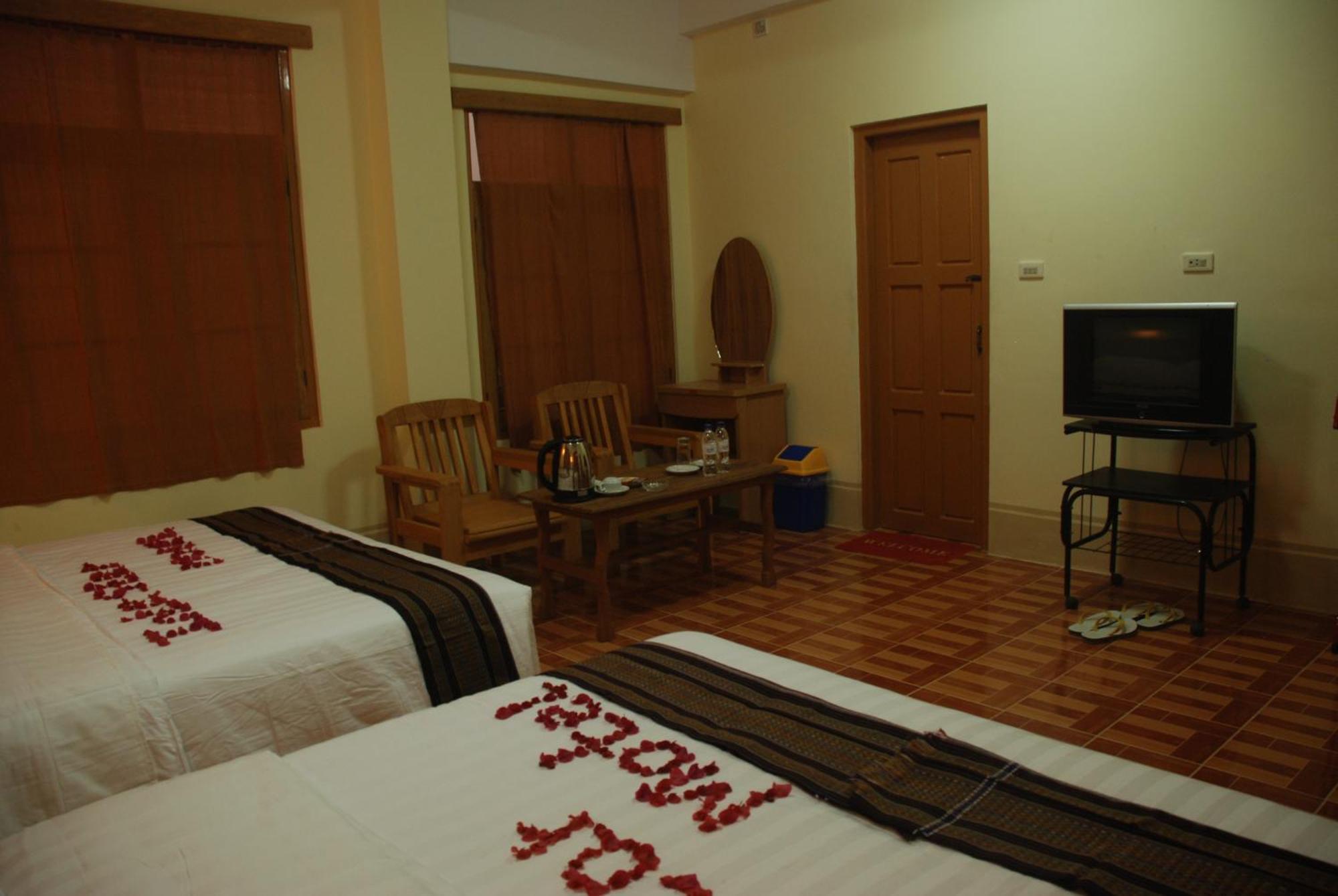 Inle Star Hotel Науншве Номер фото